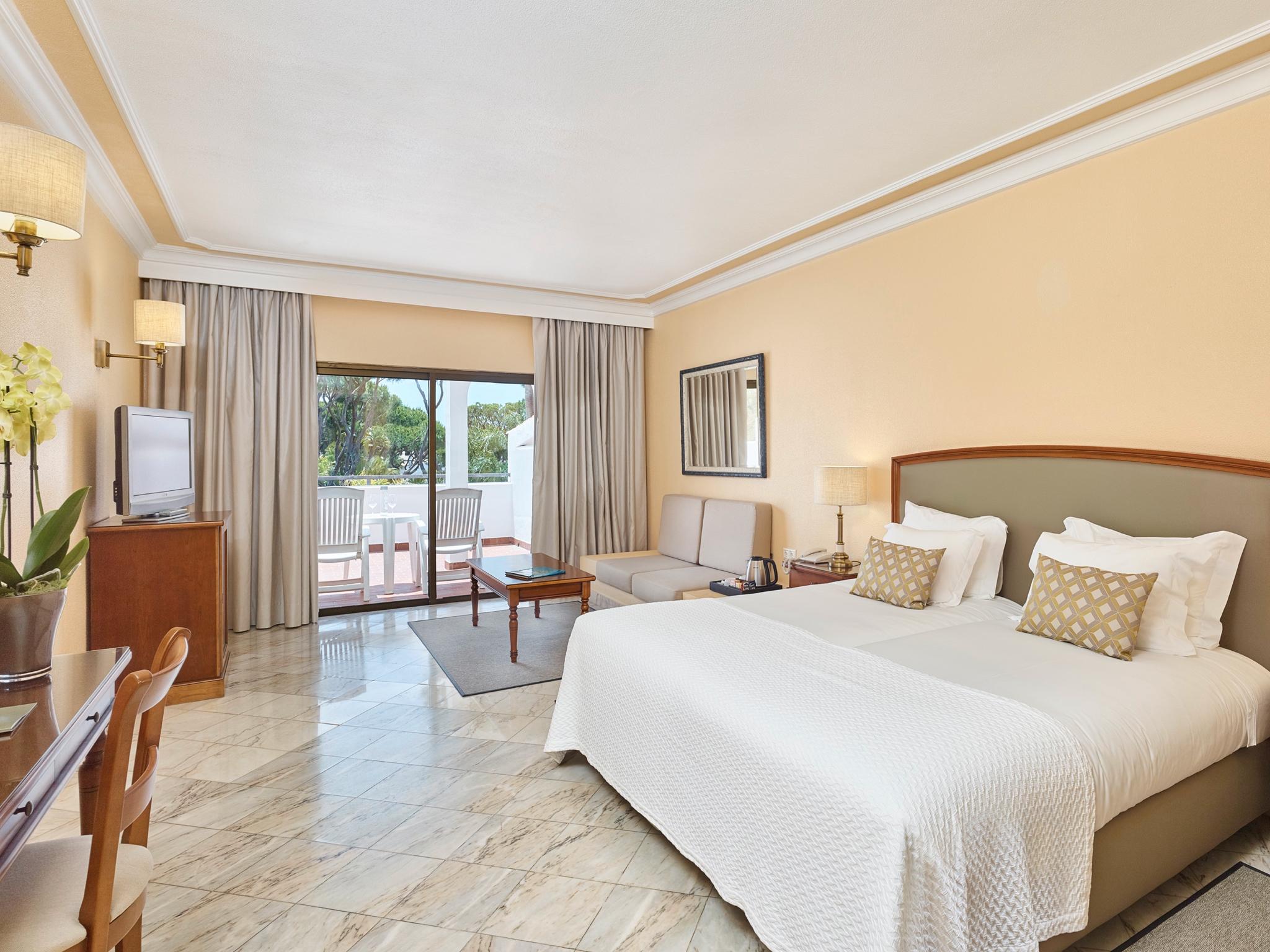 เรีย ปาร์ก โฮเทล แอนด์ สปา Hotel อัลมันซิล ภายนอก รูปภาพ